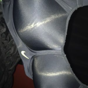 Nike Sports Bra 34D